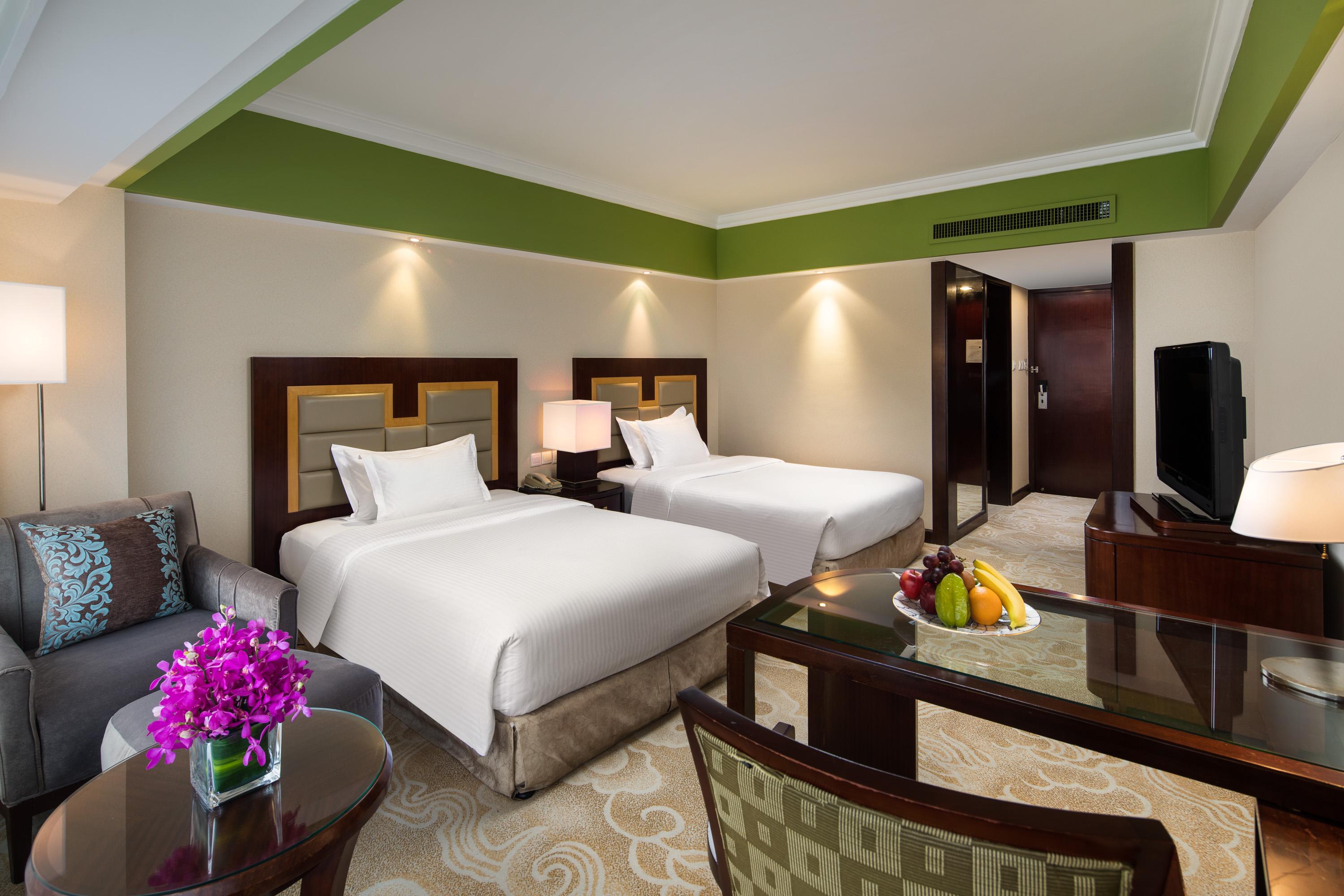 Hua Ting Hotel And Towers เซี่ยงไฮ้ ภายนอก รูปภาพ